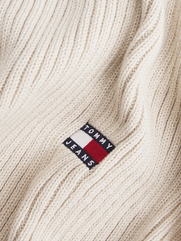 Fular 'Heritage' de la Tommy Jeans pe bej