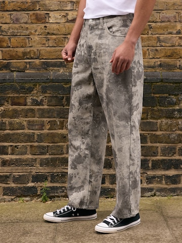 Next - Ropa ancha Vaquero en gris: frente