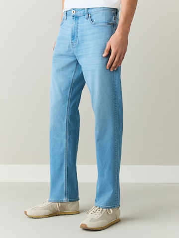 Next Liibuv Teksapüksid 'Motionflex', värv sinine: eest vaates