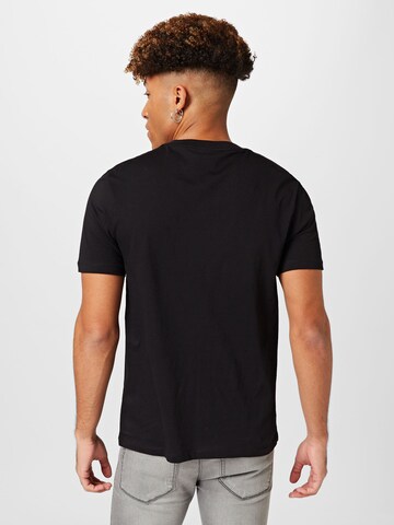 Tricou de la HUGO pe negru