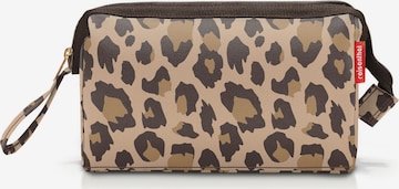 REISENTHEL Kulturbeutel in Braun: Vorderseite