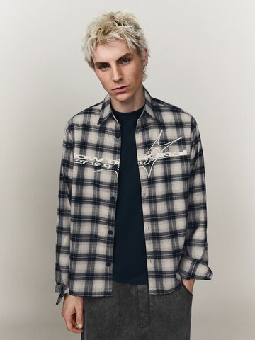 Bershka Regular fit Srajca | siva barva: sprednja stran