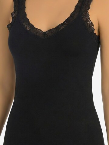 ÖTSTop 'Tanktops & Camis' - crna boja