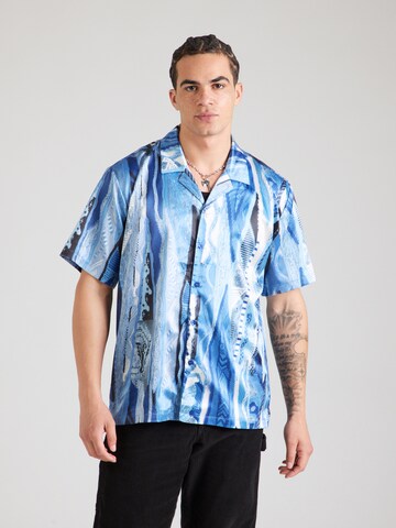 Comfort fit Camicia di Carlo Colucci in blu: frontale
