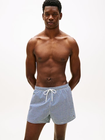 TOMMY HILFIGER Badeshorts 'Essential' in Blau: Vorderseite