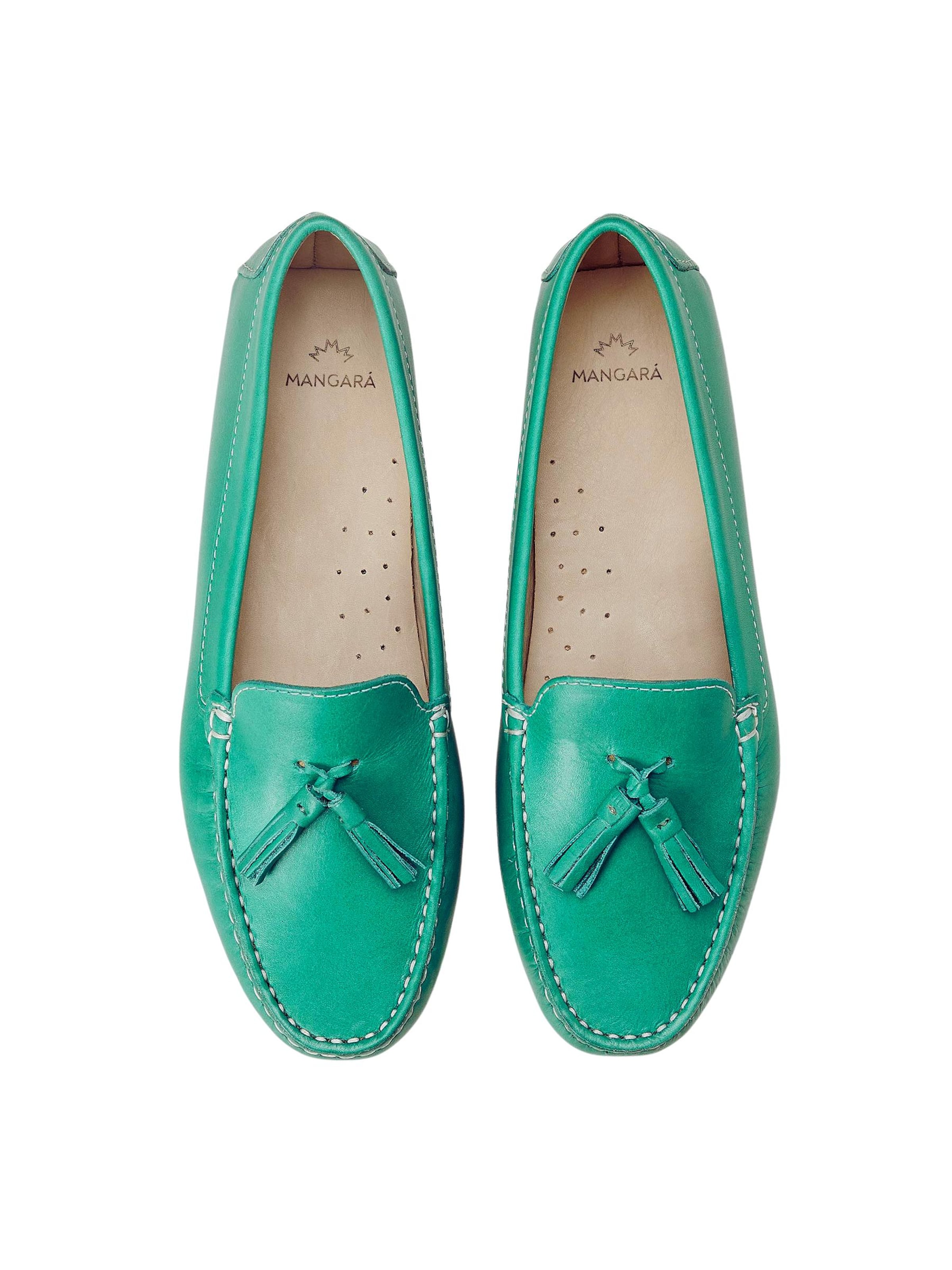 Mocassino 'Caviúna' di Mangara Atelier in verde