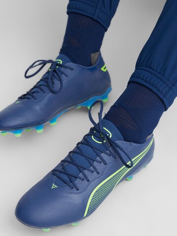 PUMA Soccer shoe 'King Pro' in Blue: front