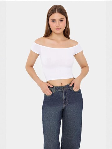 Top di Hiccup in bianco: frontale