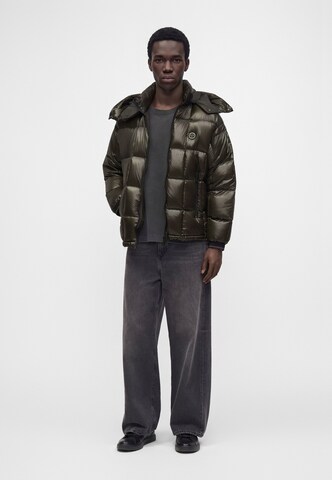 ARMANI EXCHANGE Зимняя куртка в Зеленый