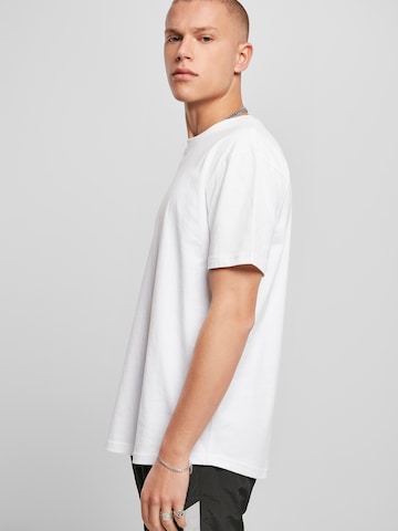 T-Shirt Urban Classics en blanc : devant