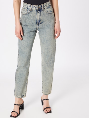 Regular Jeans de la Nasty Gal pe albastru: față