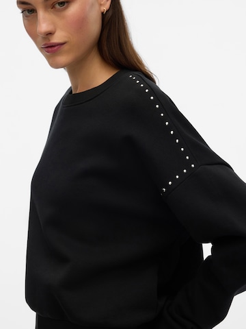 VERO MODA Sweatshirt in Black