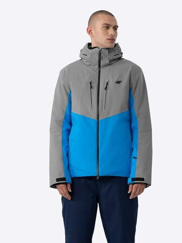 4F Спортивная куртка в Серый: спереди