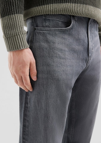 Effilé Jean QS en gris