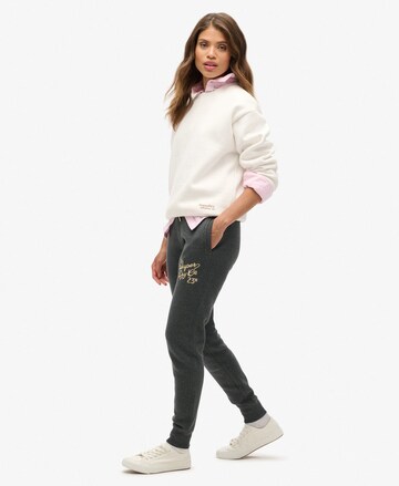 Superdry Tapered Broek 'LUXE' in Grijs