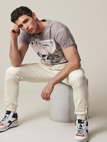 T-Shirt 'Ace' Deeluxe en gris