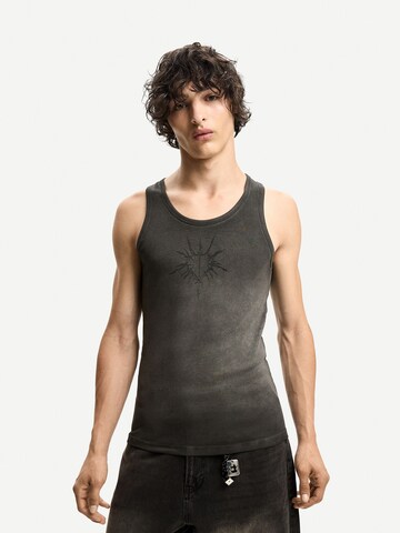 Bershka Tričko - Sivá: predná strana