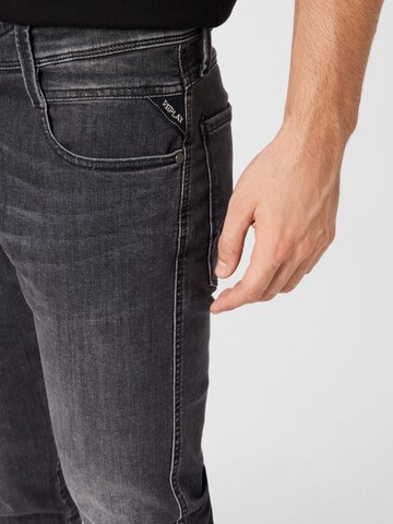 REPLAY Slimfit Jeans 'Anbass' in Grau