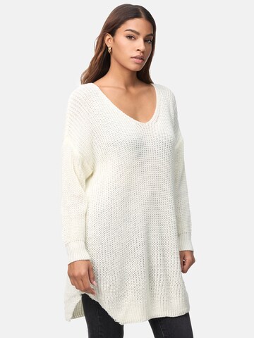 Elara Pullover in Weiß