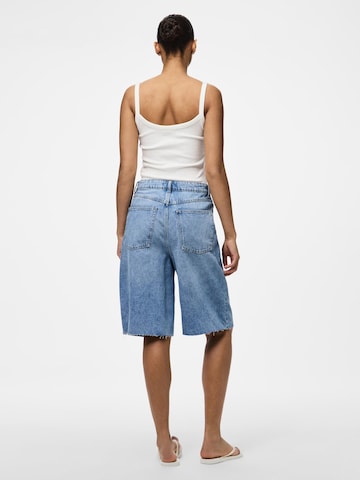 PIECES regular Jeans i blå