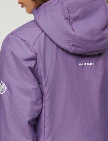MAMMUT Outdoor Jacket in Purple