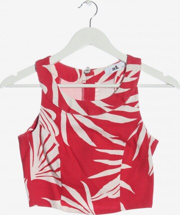 adl Top & Shirt in XS in Red: front