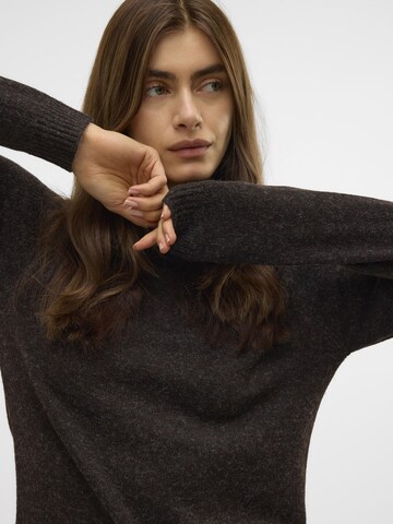 VERO MODA Tröja 'VMDoffy' i brun