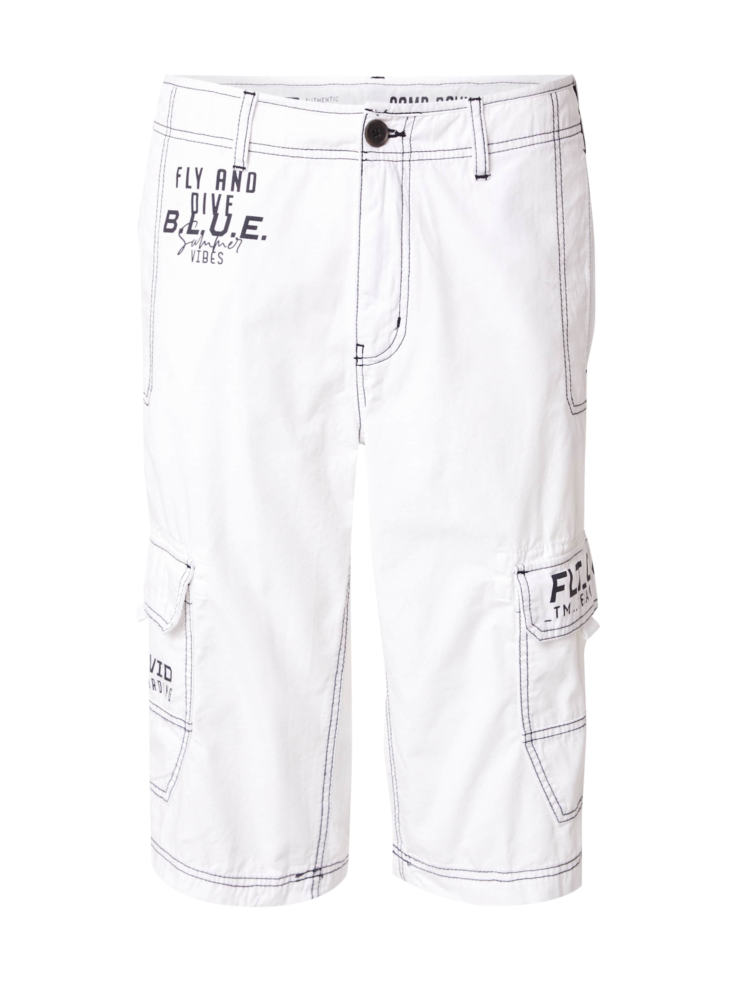 CAMP DAVID Regular Cargo Pants in White: front