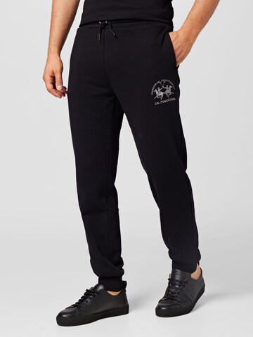 La Martina - Tapered Pantalón en negro: frente