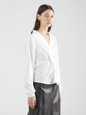 ABOUT YOU Blouse 'Ria' in Wit: voorkant