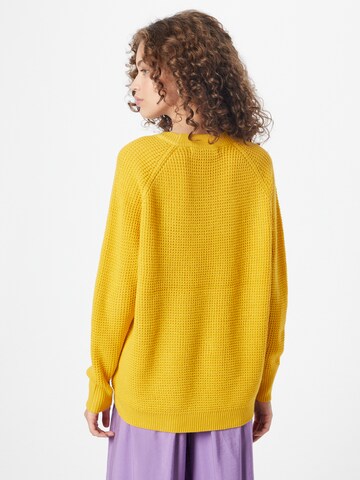 VERO MODA Sweater 'NEW LEANNA' in Yellow