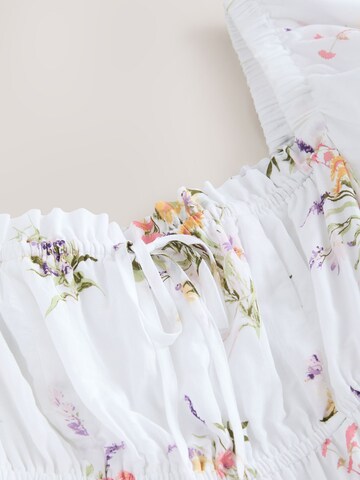 Robe Next en blanc