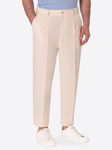 Distretto12 Loose fit Trousers with creases 'Ban Certo' in White: front