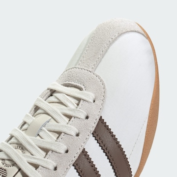 Baskets basses 'Tokyo' ADIDAS ORIGINALS en blanc