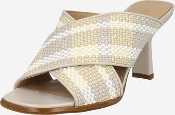 MICHAEL Michael Kors - Zapatos abiertos 'GIDEON' en beige: frente