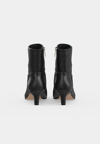 STEVE MADDEN Nilkkurit värissä musta