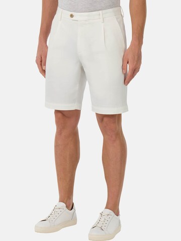 Boggi Milano Loose fit Trousers with creases in White: front