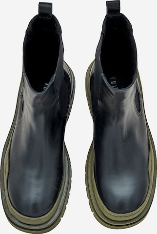 EDITED Chelsea Boots 'Lexa' in Black