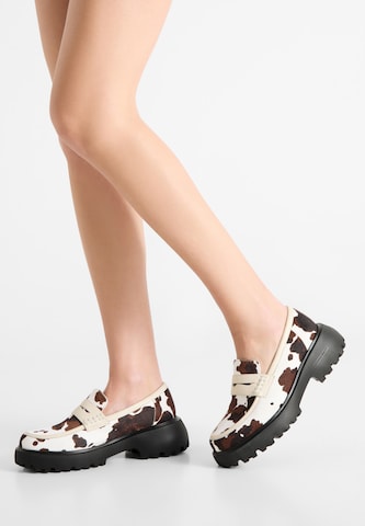 WODEN Slipper 'Posey Animal' i hvid