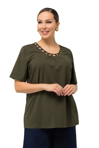 Ulla Popken - Blusa en verde: frente