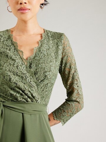 Robe de cocktail SWING en vert