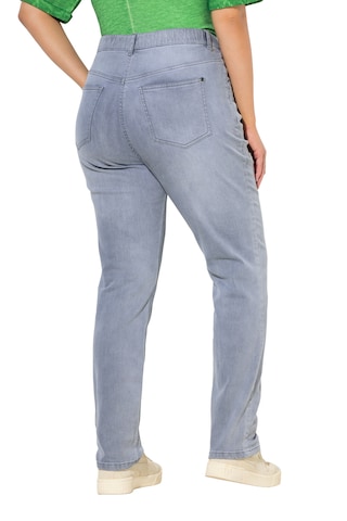 Ulla Popken Regular Jeans in Grau