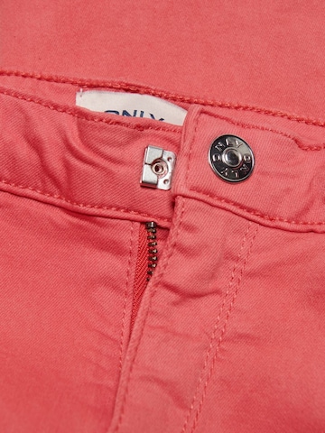 Slimfit Jeans di KIDS ONLY in rosso