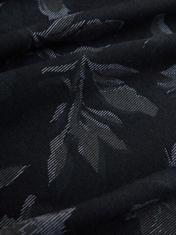Next Shirt in Schwarz