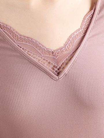 ABOUT YOU Póló 'Christina' - lila