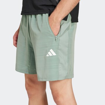 ADIDAS PERFORMANCE regular Παντελόνι φόρμας 'Essentials' σε πράσινο