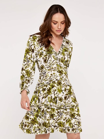 Apricot Summer dress in Green: front