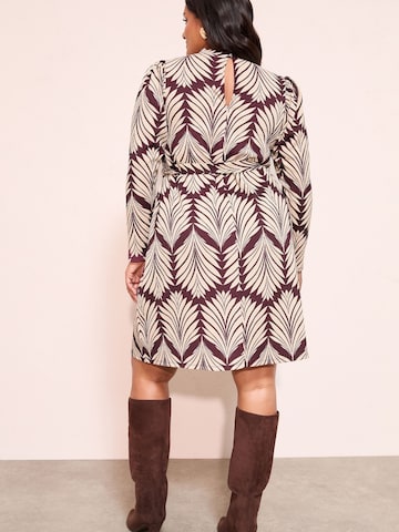 Friends Like These Šaty - Béžová