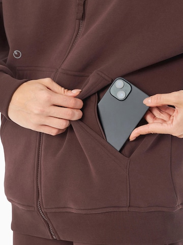 Organication Sweatjacke in Braun