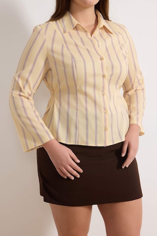 Trendyol Curve - Blusa em amarelo
